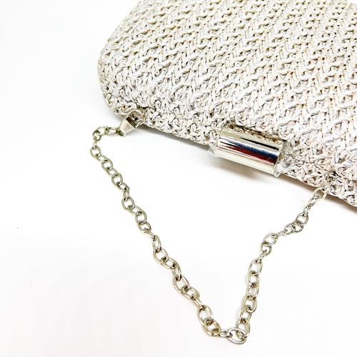 Clutch rafia plateado