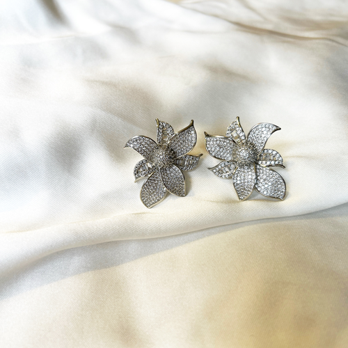 Aros flores de zirconia