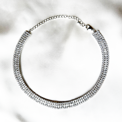 collar de zirconia