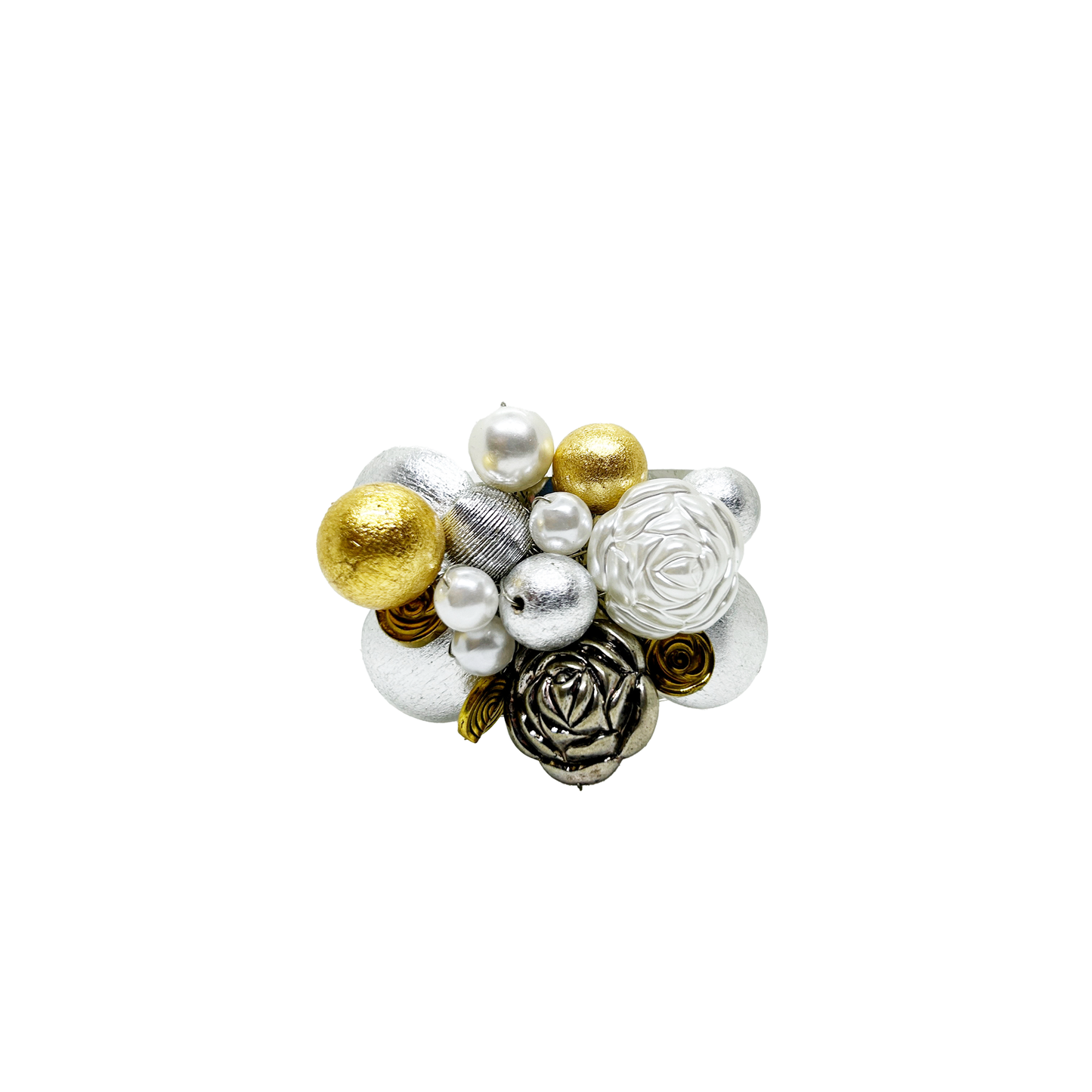 pulsera plateada de metal con perlas