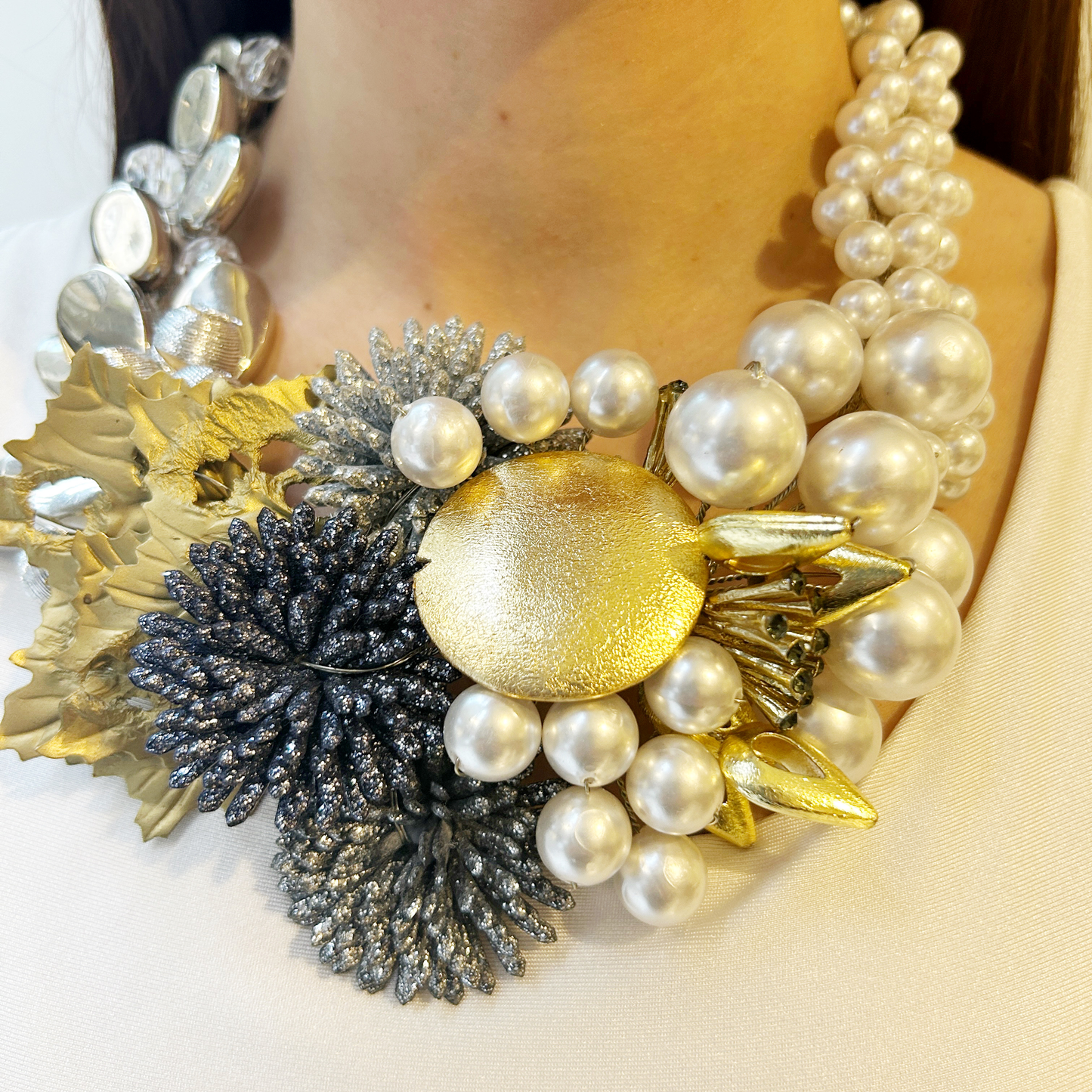Collar "Rama" dorado, plateado y perla
