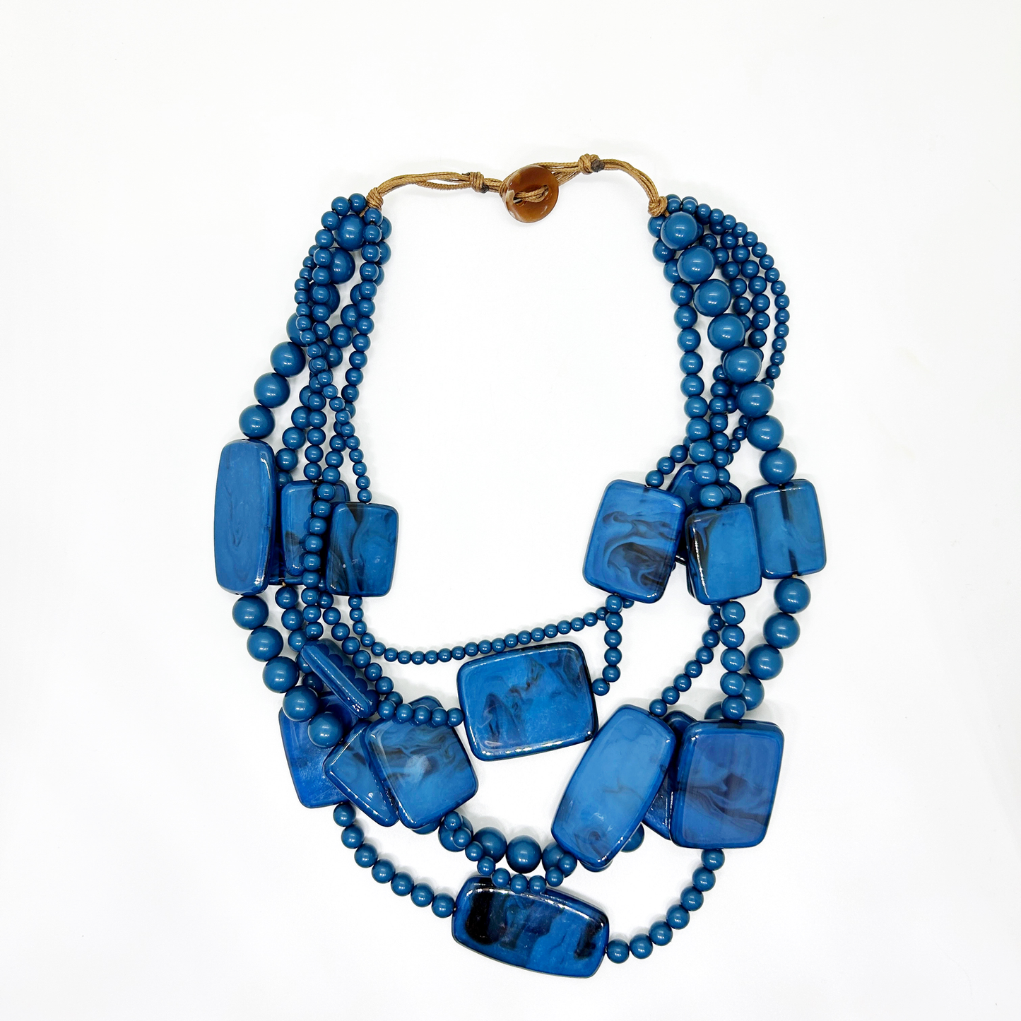 collar de cuentas de resina