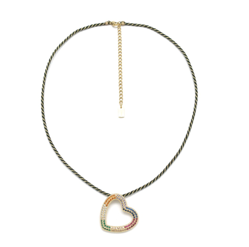 collar con corazon