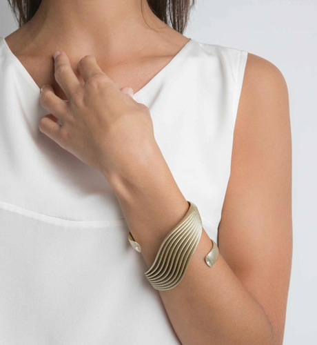 Pulsera lineal