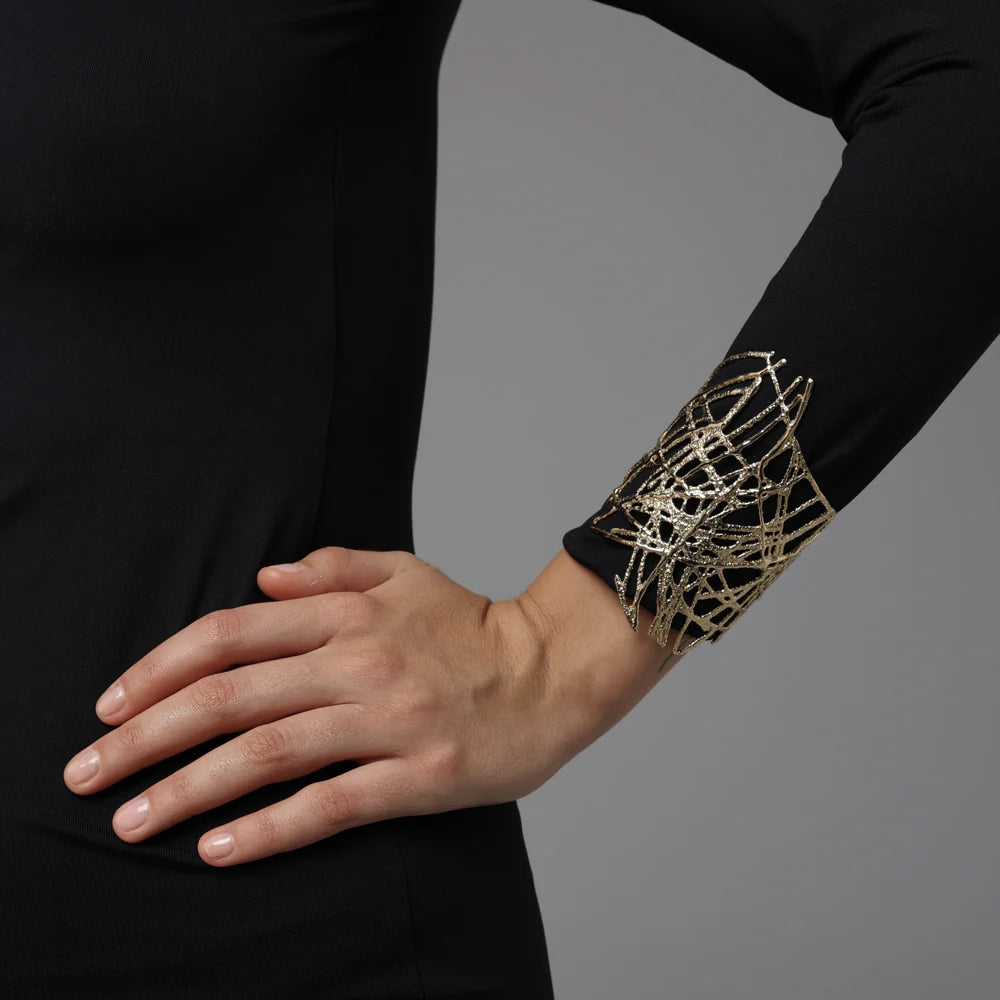 Brazalete efecto enredado