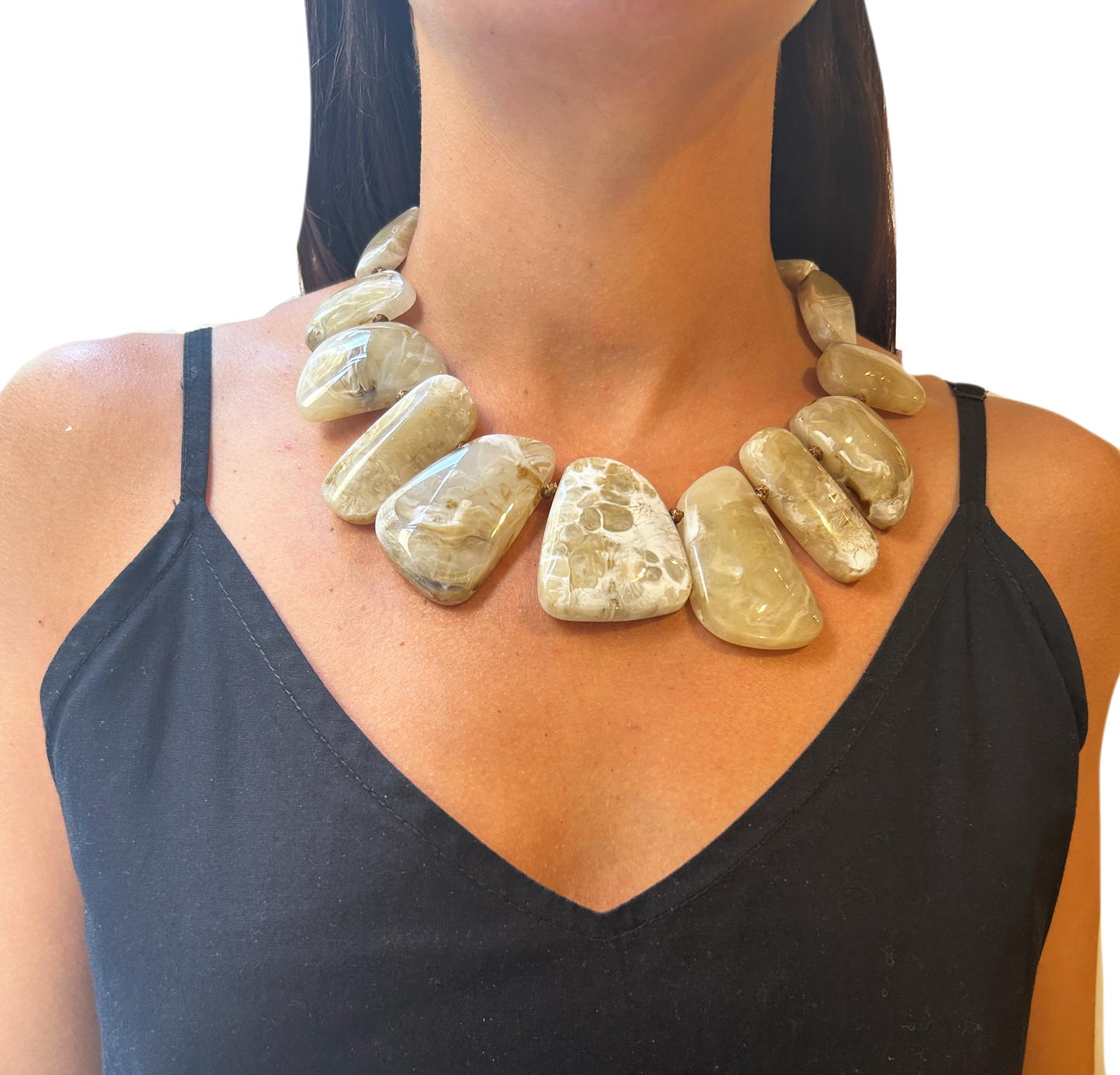 Collar beige marmolado