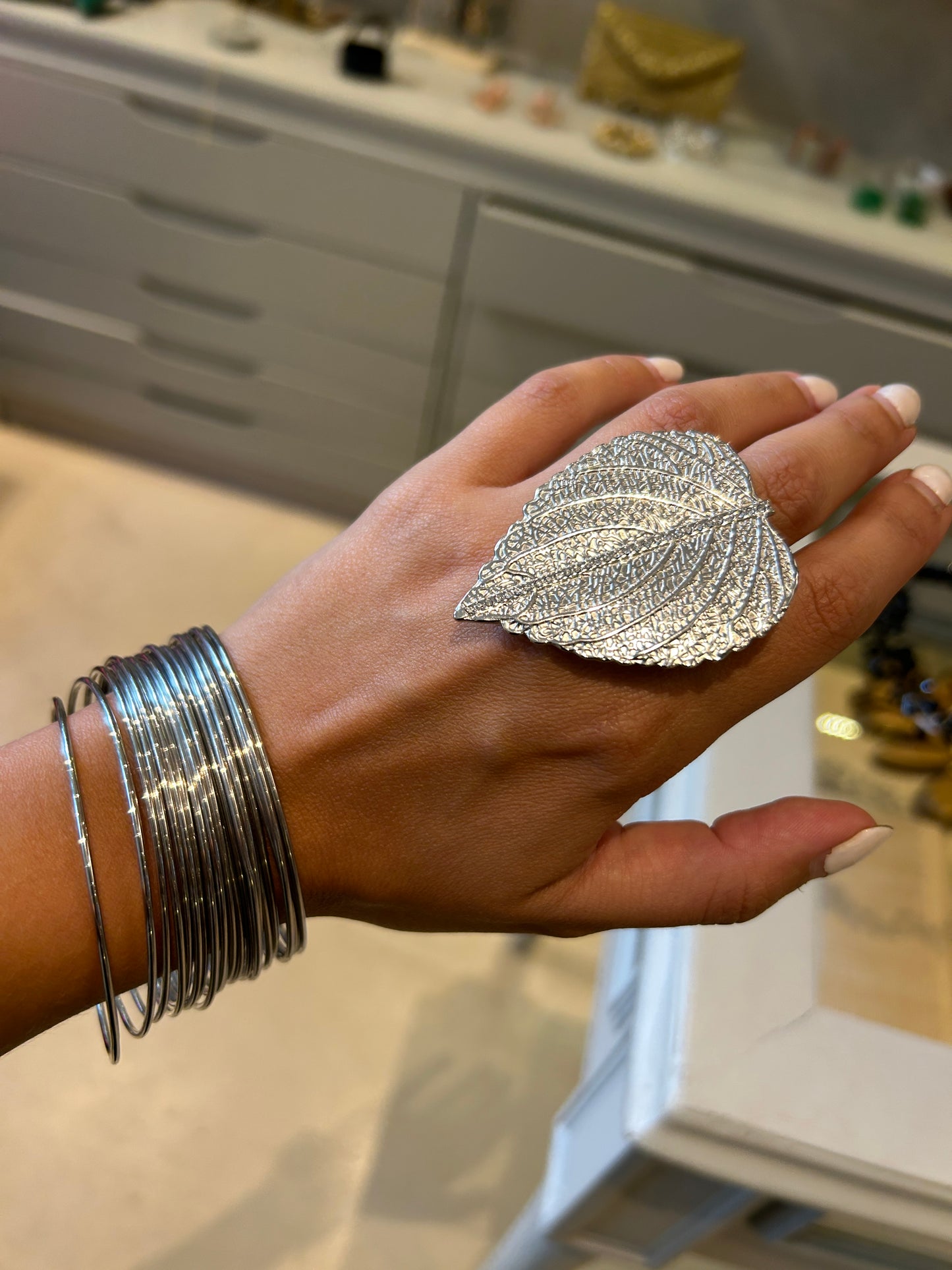 Anillo hoja