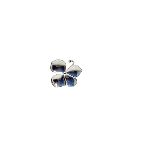 Anillo flor plateada