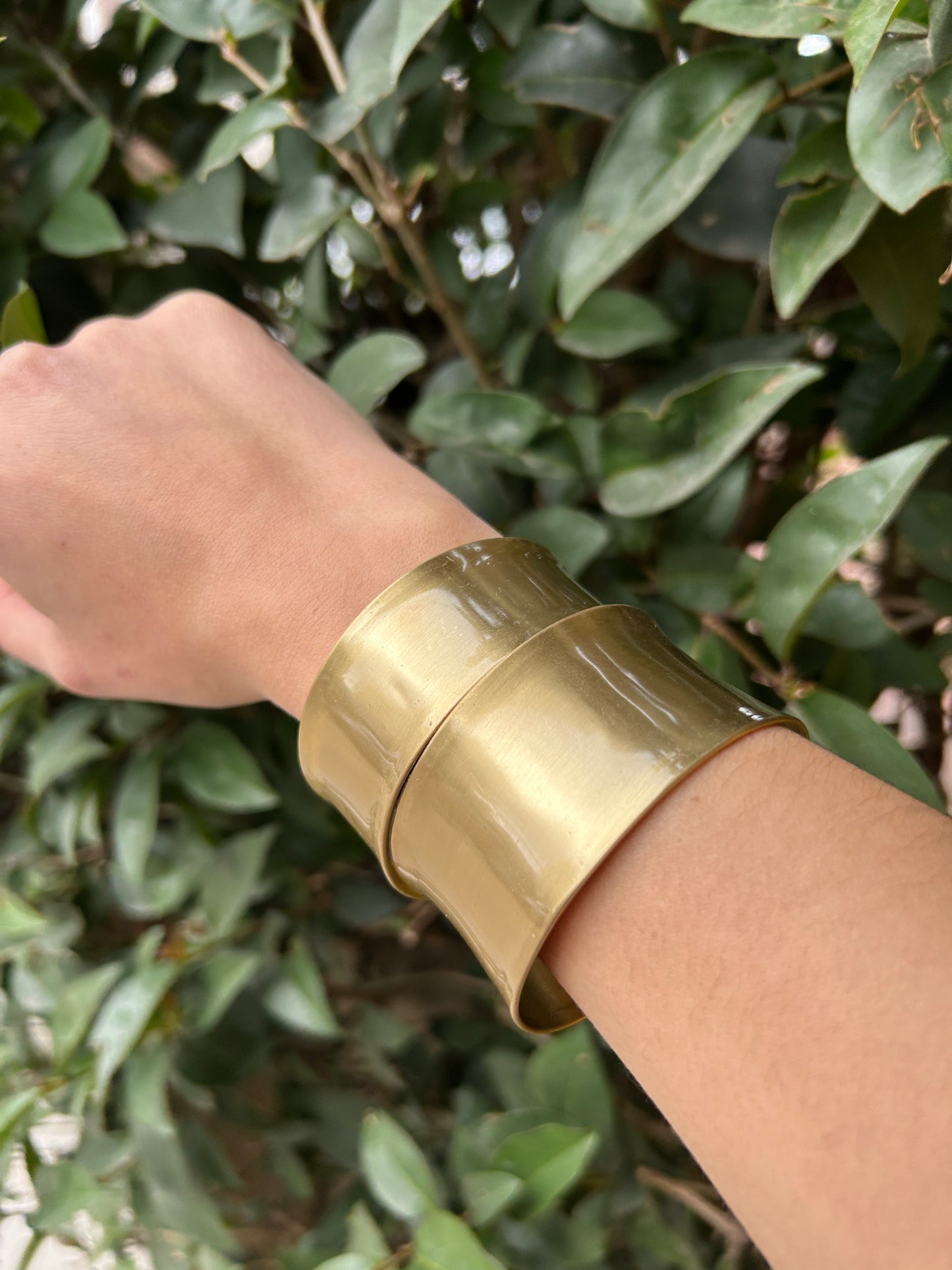 Brazalete dorado opaco doble