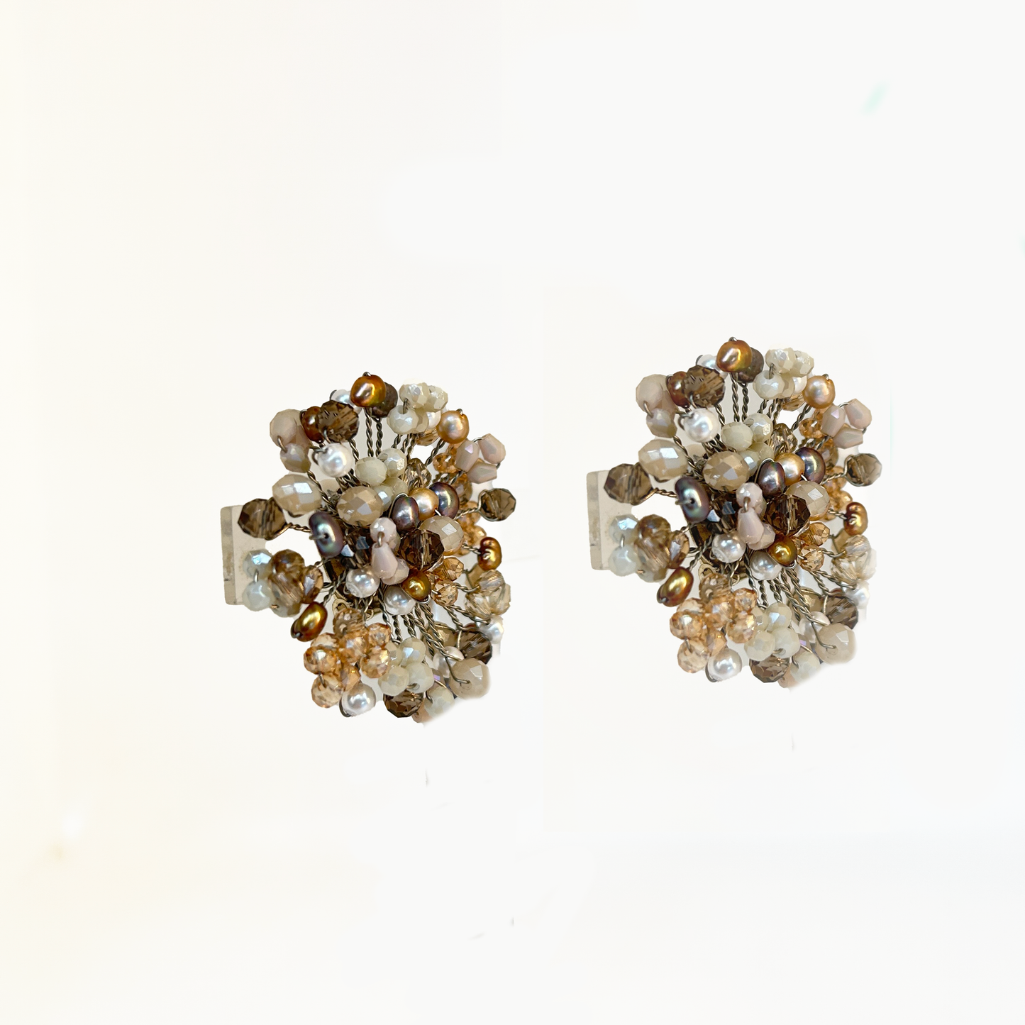 Aros de cristal y perla