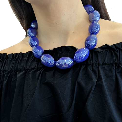 Collar ovalos de resina