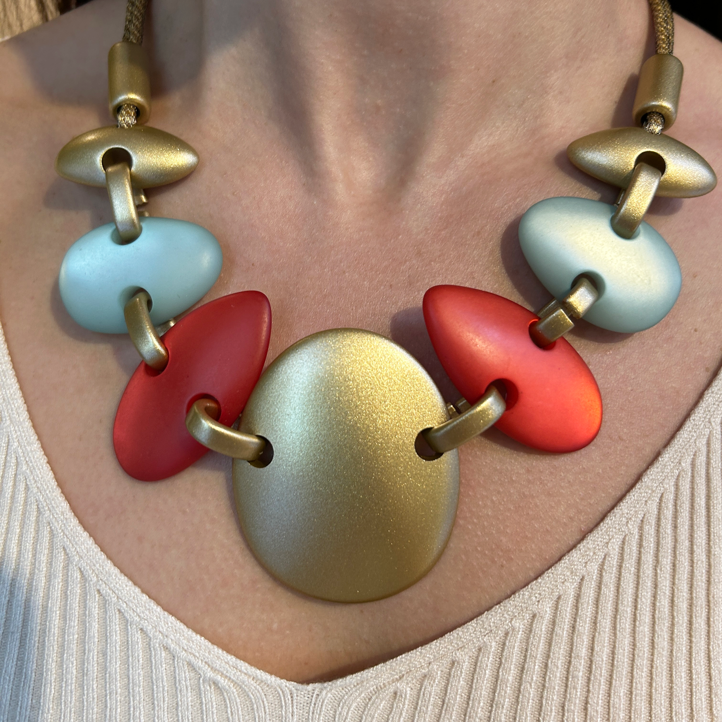 Collar turquesa coral y dorado