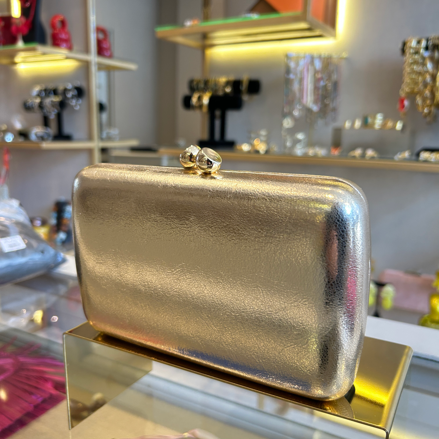 Bolso dorado
