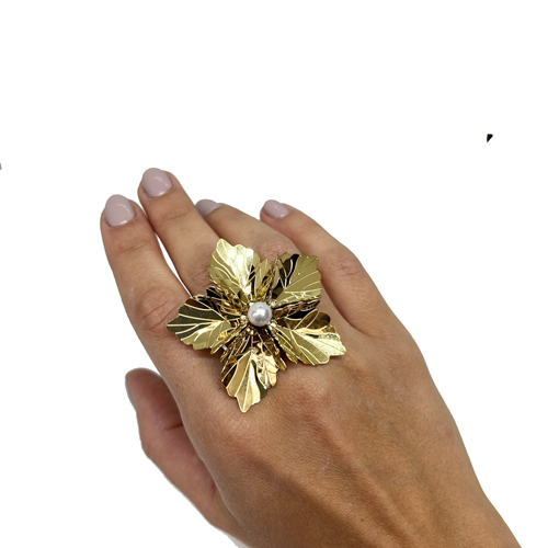 anillo flores doradas