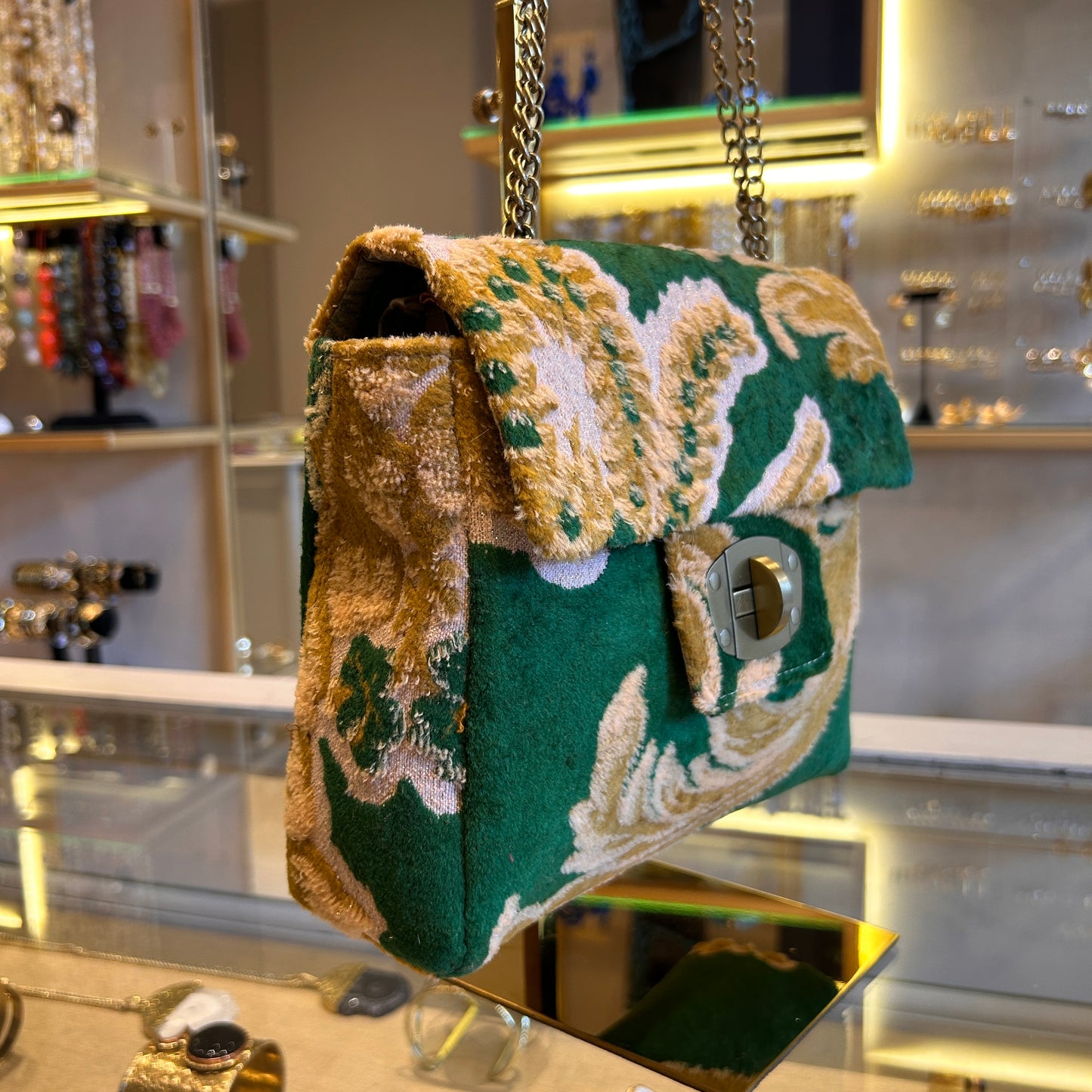 Bolso terciopelo tapiz verde y marron