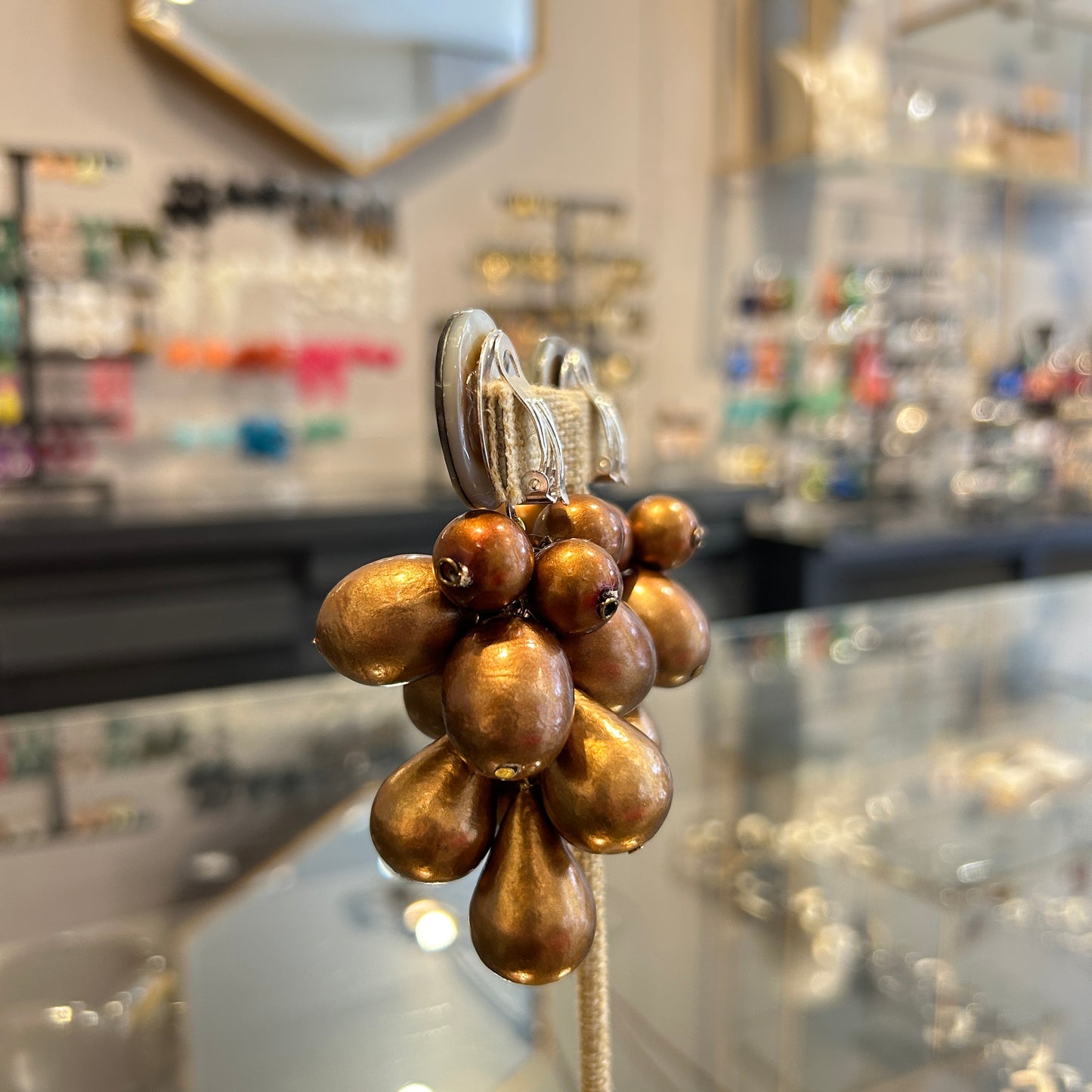 Aros perlas bronce con nacar