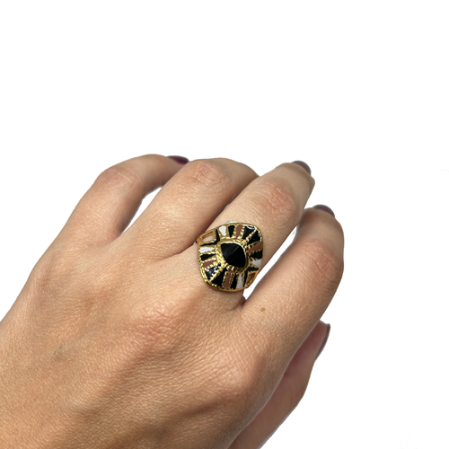 Anillo de acero con esmalte