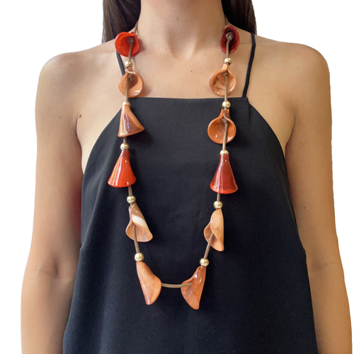 Collar calas de resina