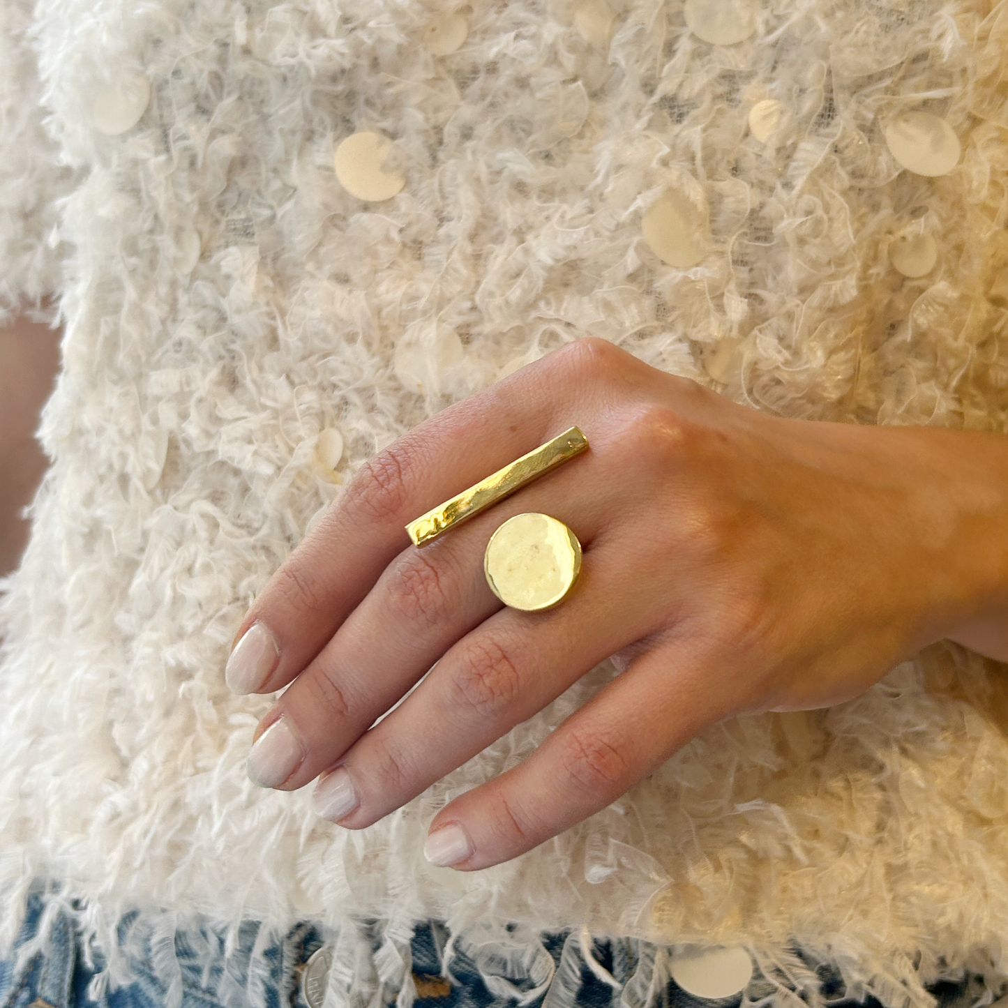 anillo geoemetrico de bronce