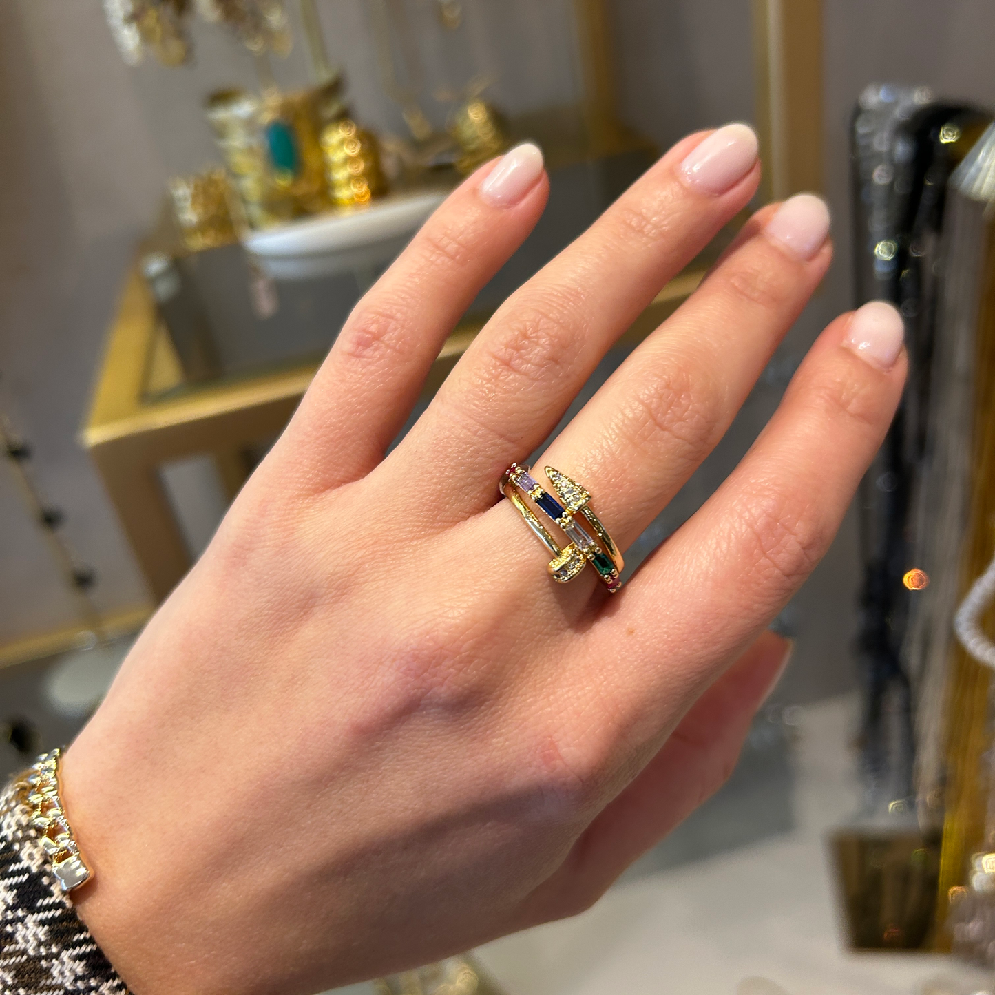 anillo multicolor de zirconia