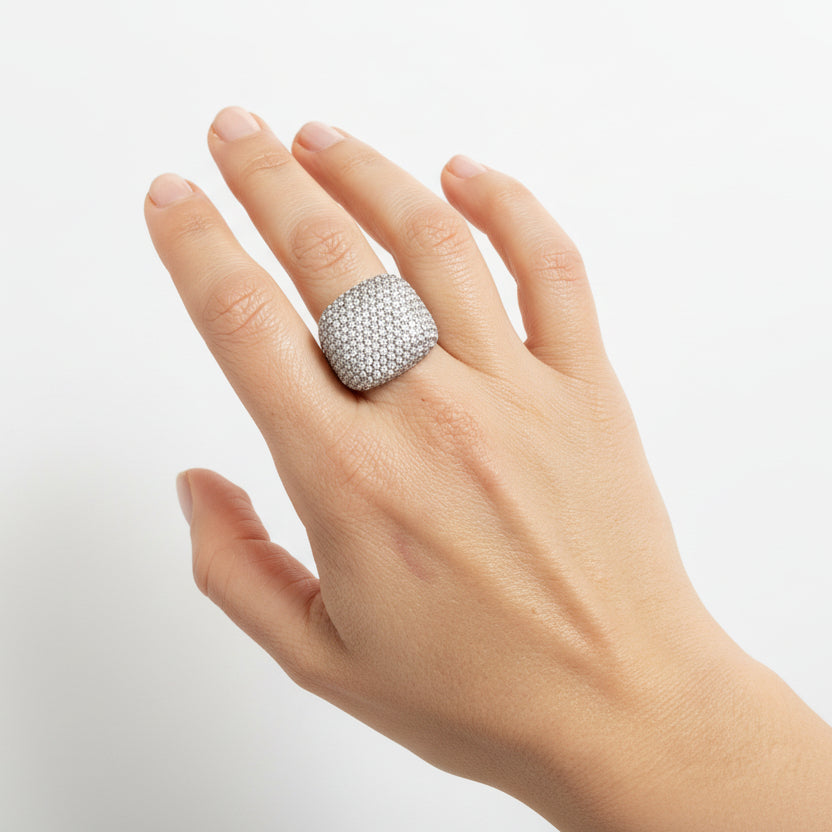 Anillo cuadrado de zirconia