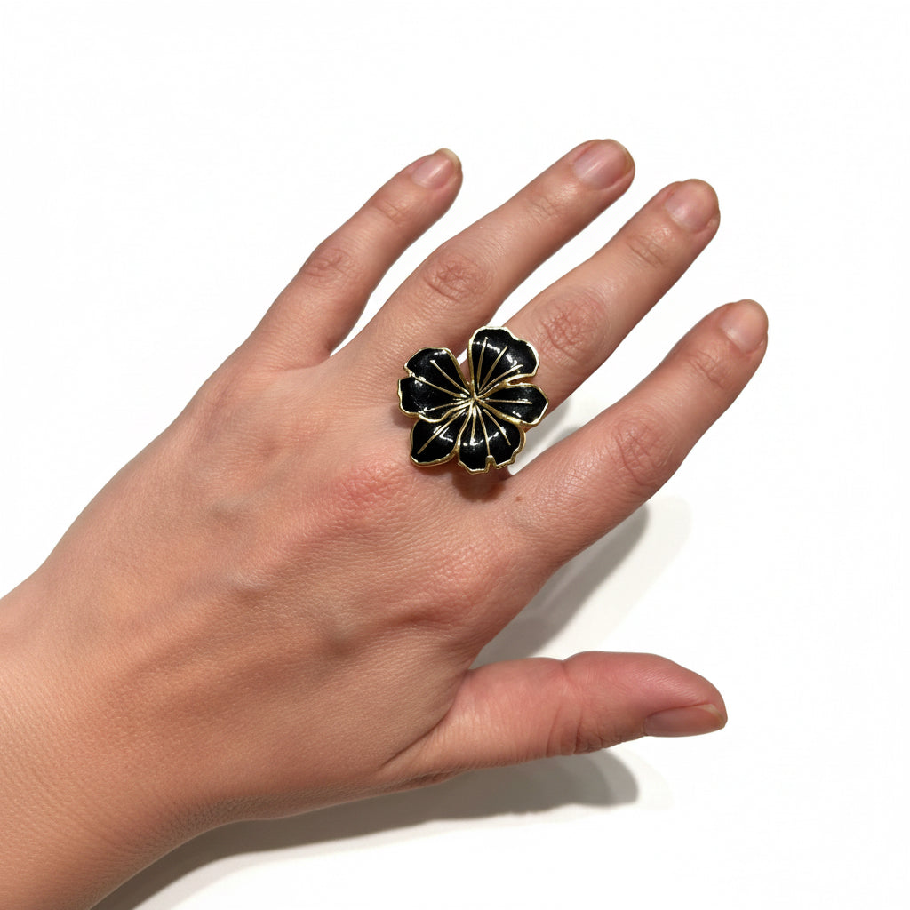 Anillo flor esmaltada