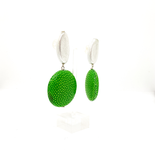 green earrings