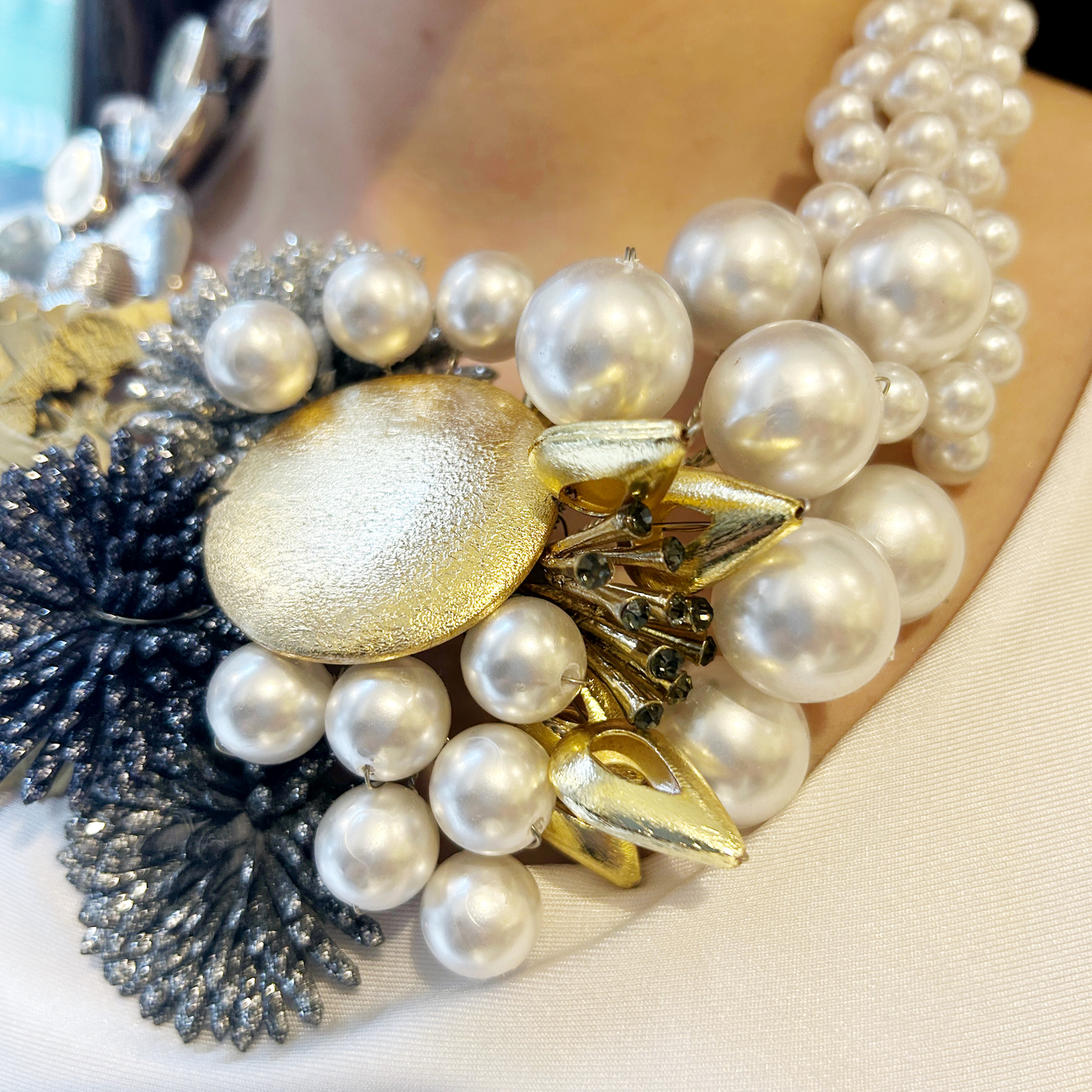 Collar "Rama" dorado, plateado y perla