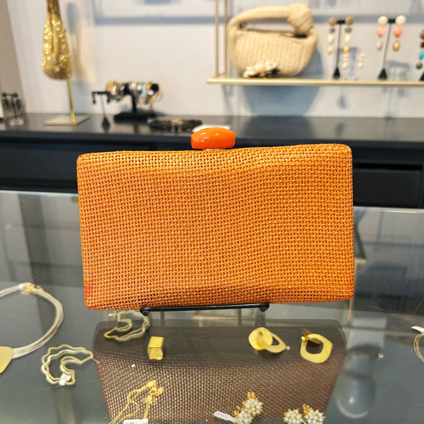 Clutch de rafia naranja  ladrillo