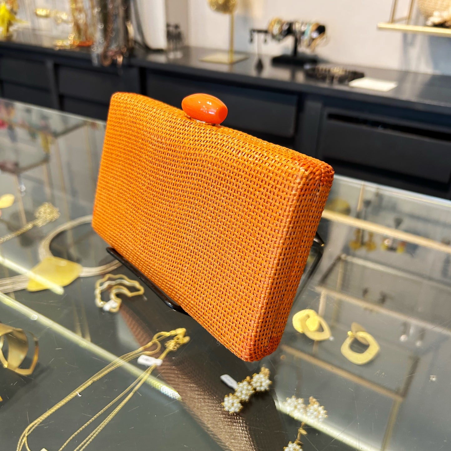 Clutch de rafia naranja  ladrillo