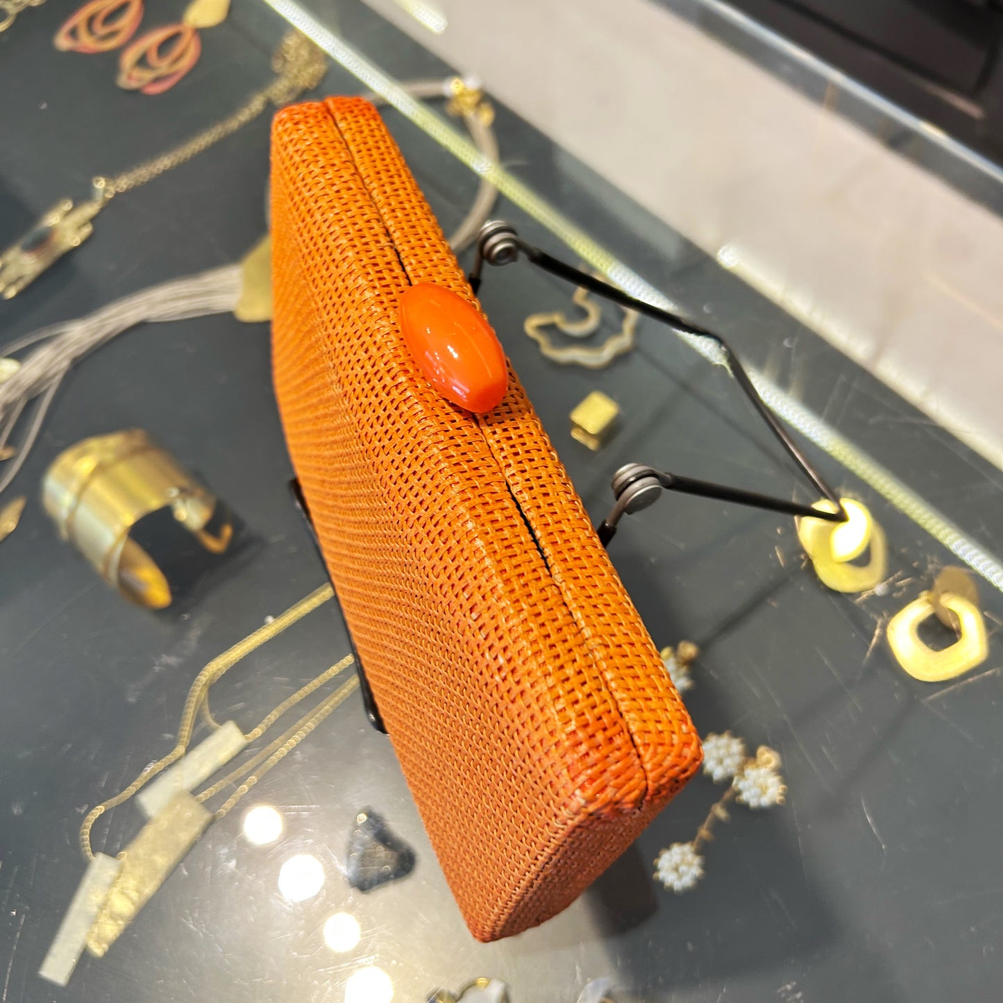 Clutch de rafia naranja  ladrillo