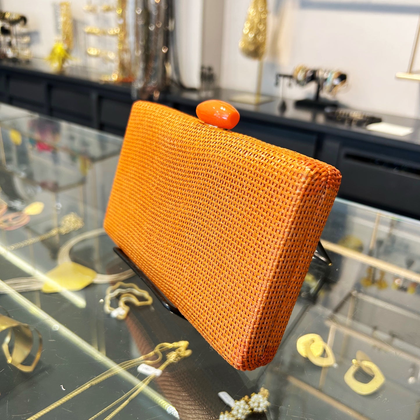 Clutch de rafia naranja  ladrillo