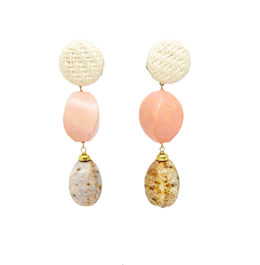 collar de coral con madera 