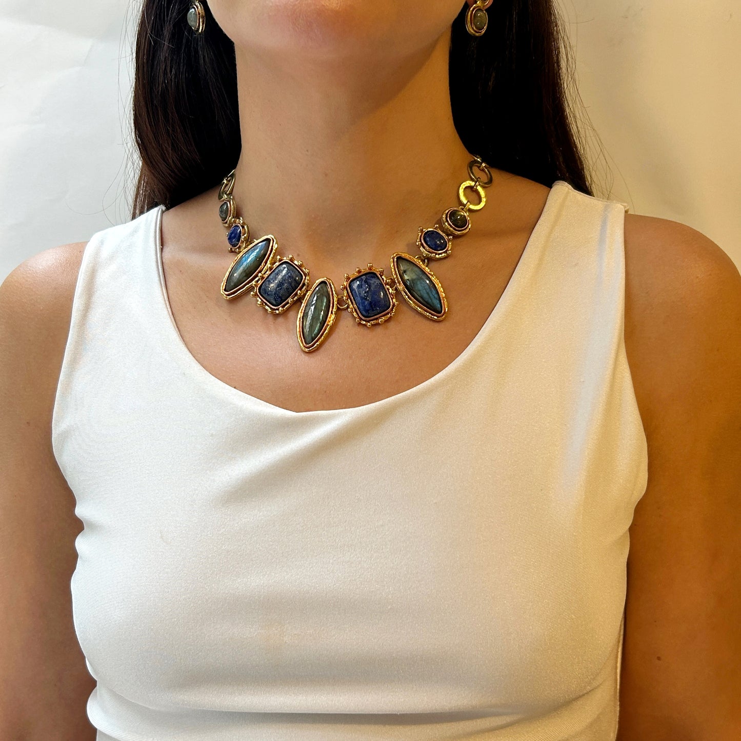 Collar navettes piedras naturales