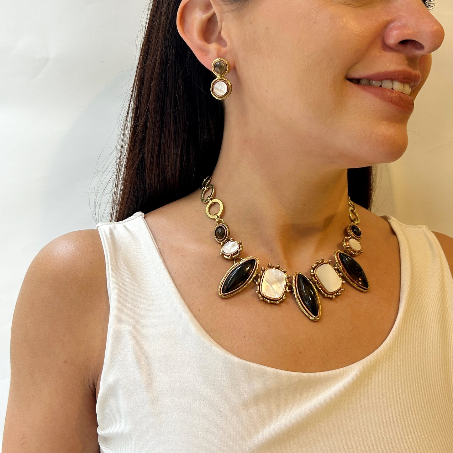 Collar navettes piedras naturales