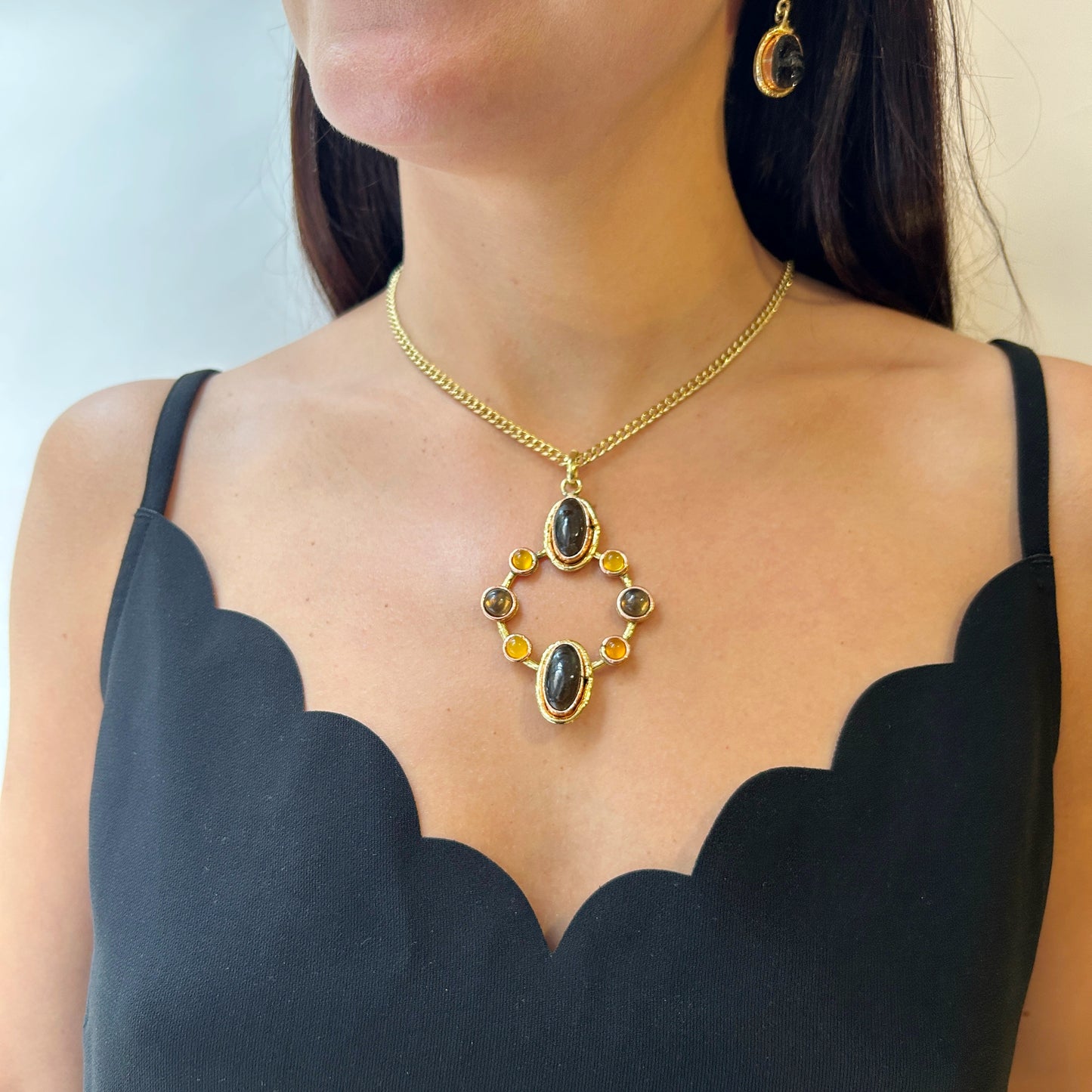 Collar dije multiples piedras