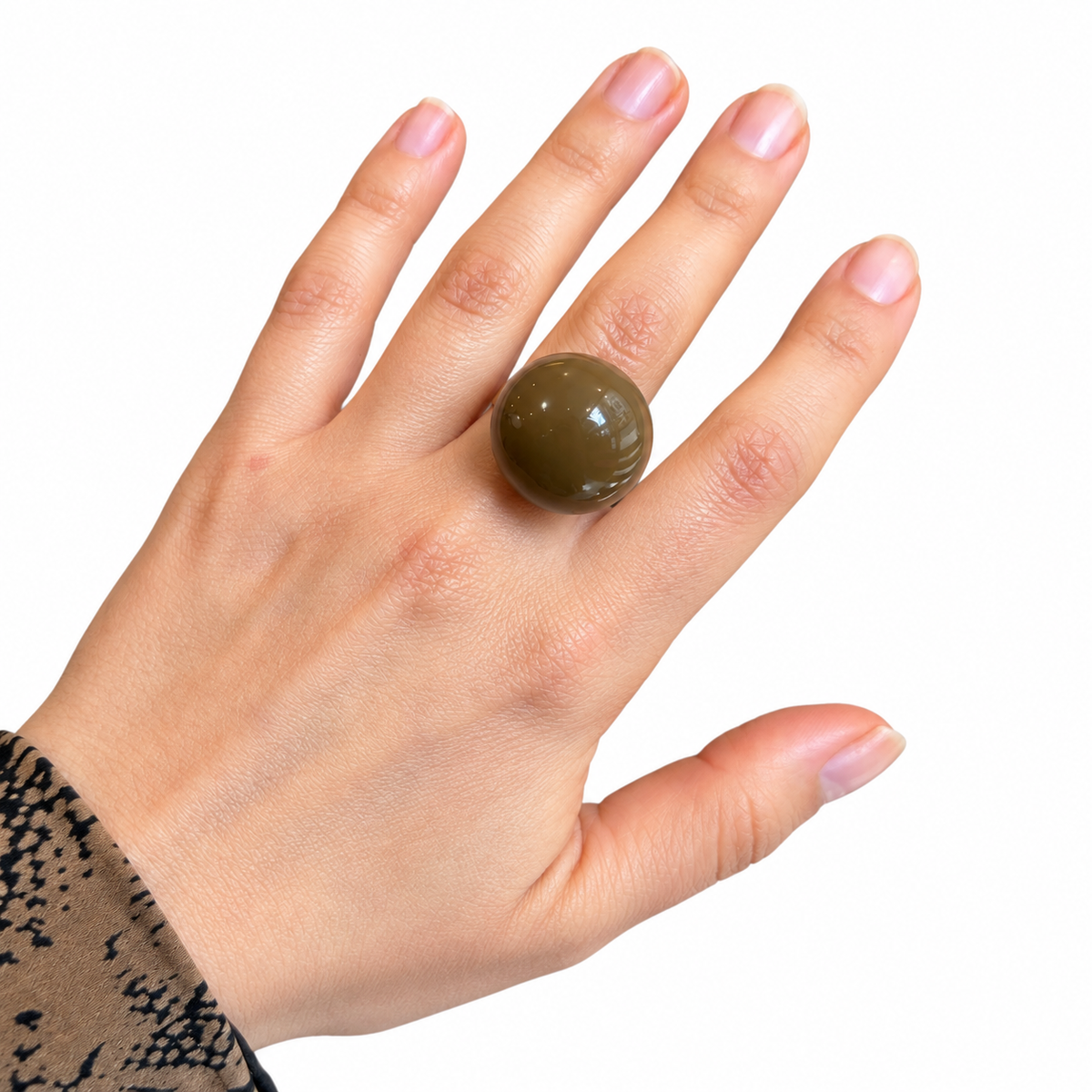 Anillo esfera de resina