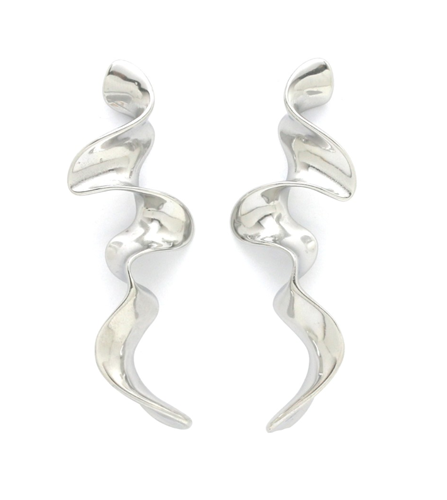 aros largos de metal plateado