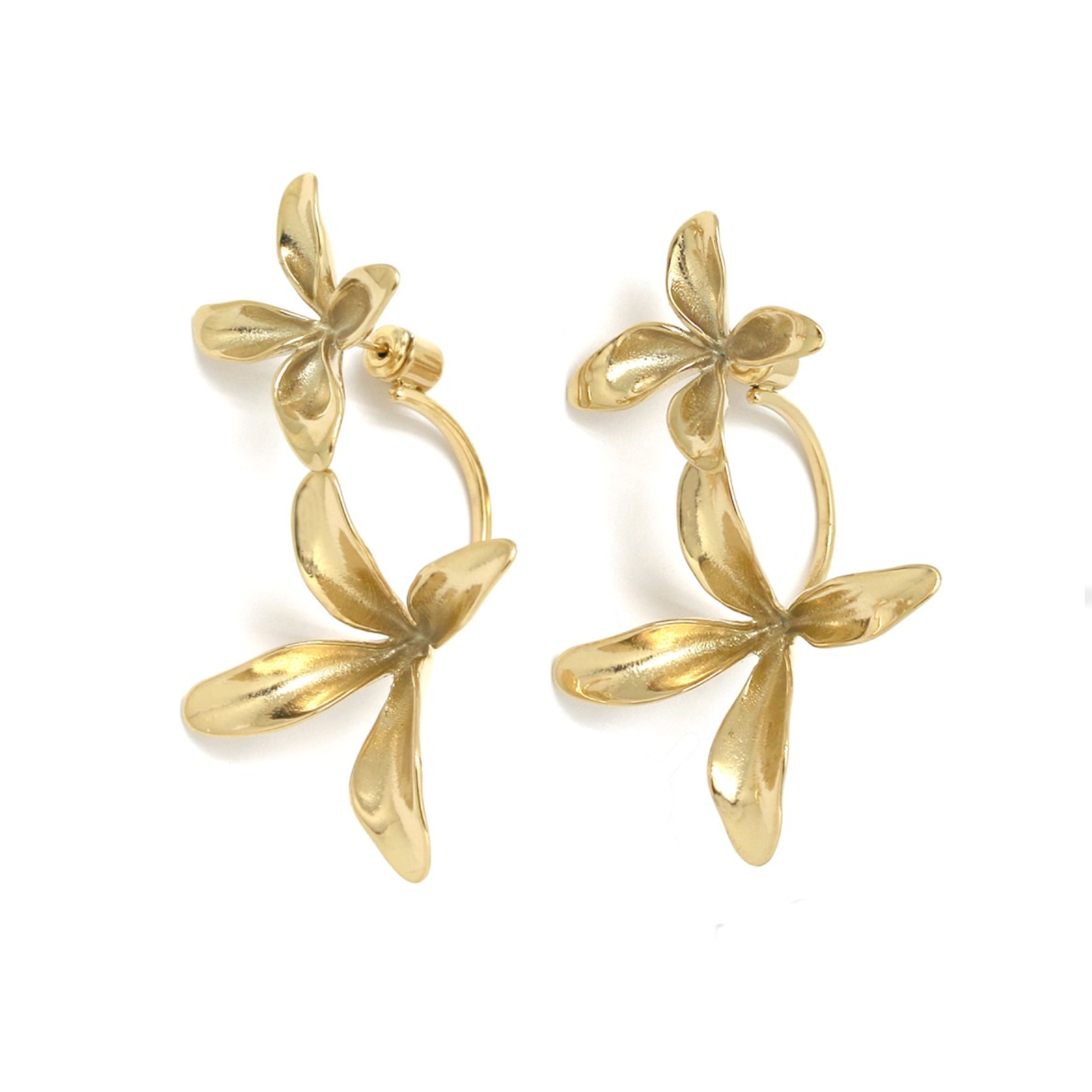 aros dorados de flor 