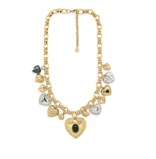 collar dijes de corazones