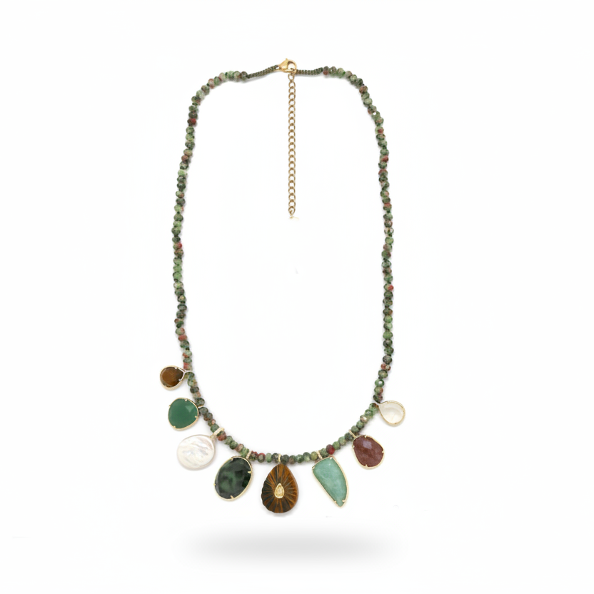 Collar piedras naturales con dije