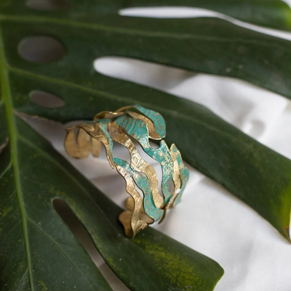 Brazalete dorado y turquesa