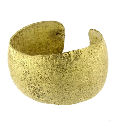 Brazalete dorado rustico