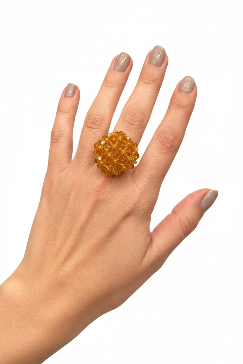 Anillo tramado de cristal