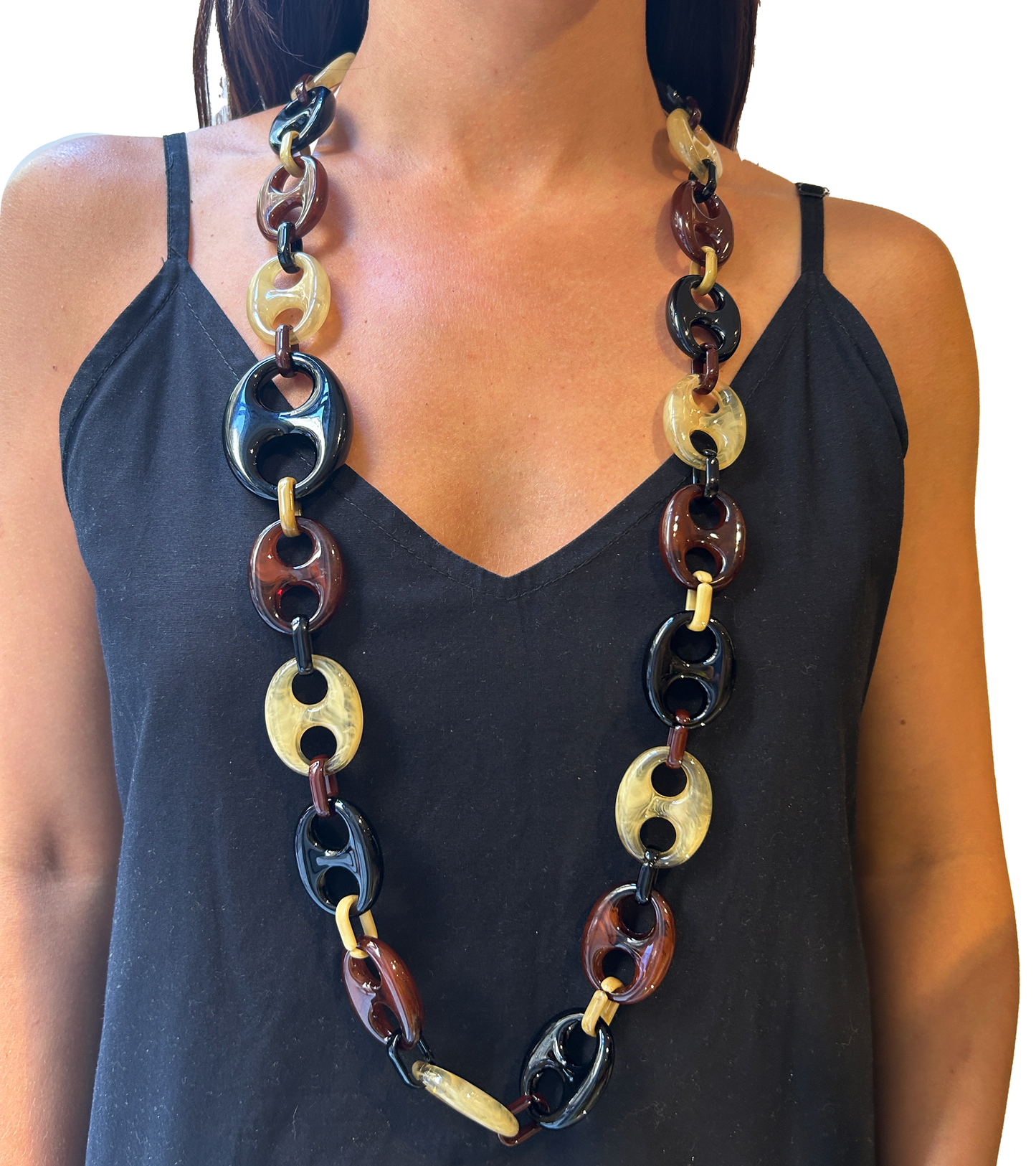 collar largo de resina 
