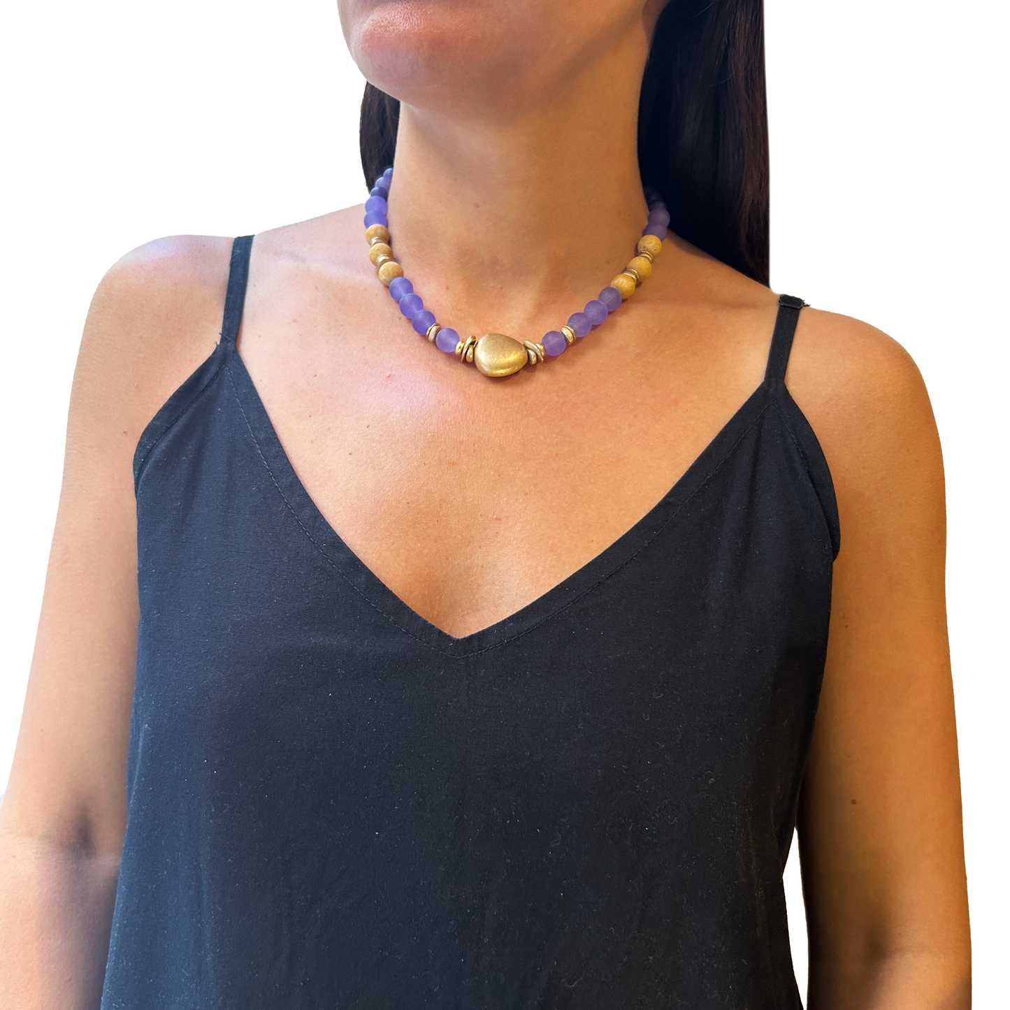 Collar cuentas mate  con cuenta dorada