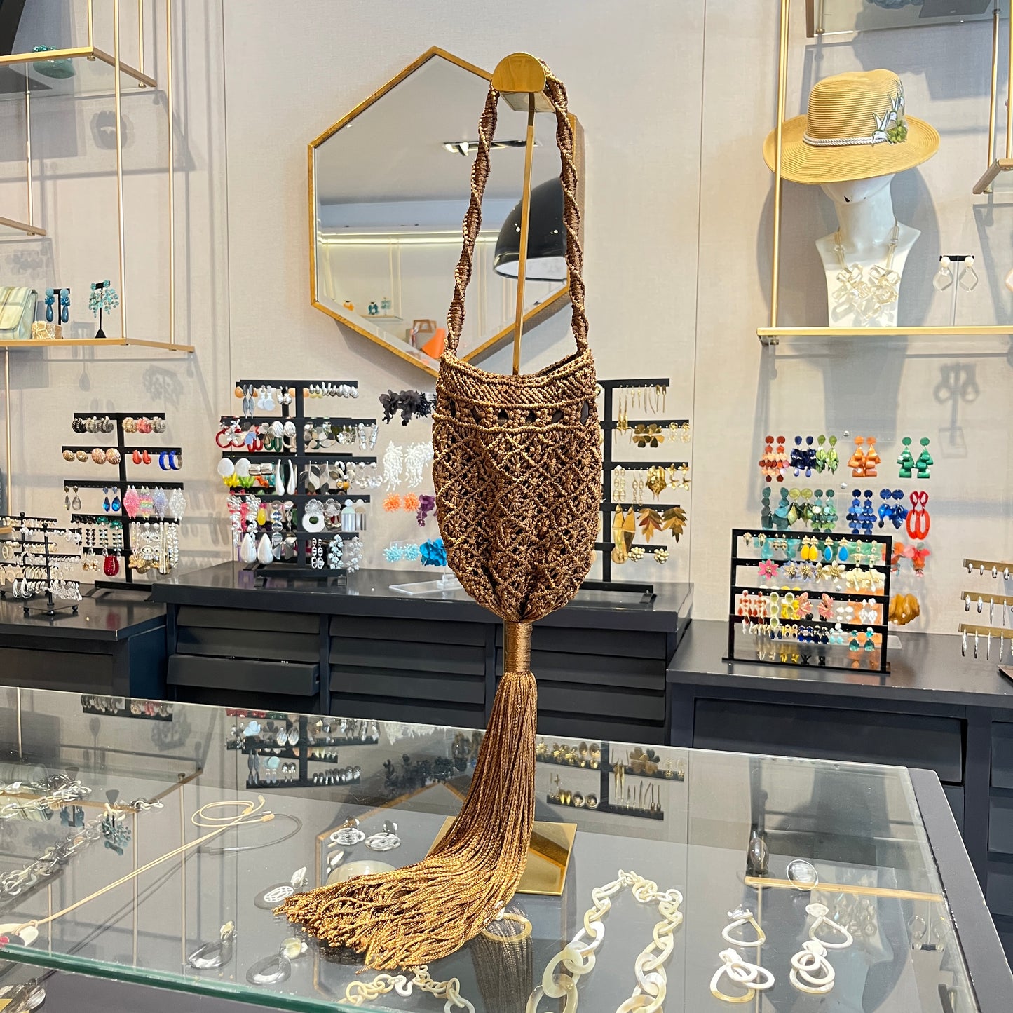 Bolso limosnero macrame con fleco