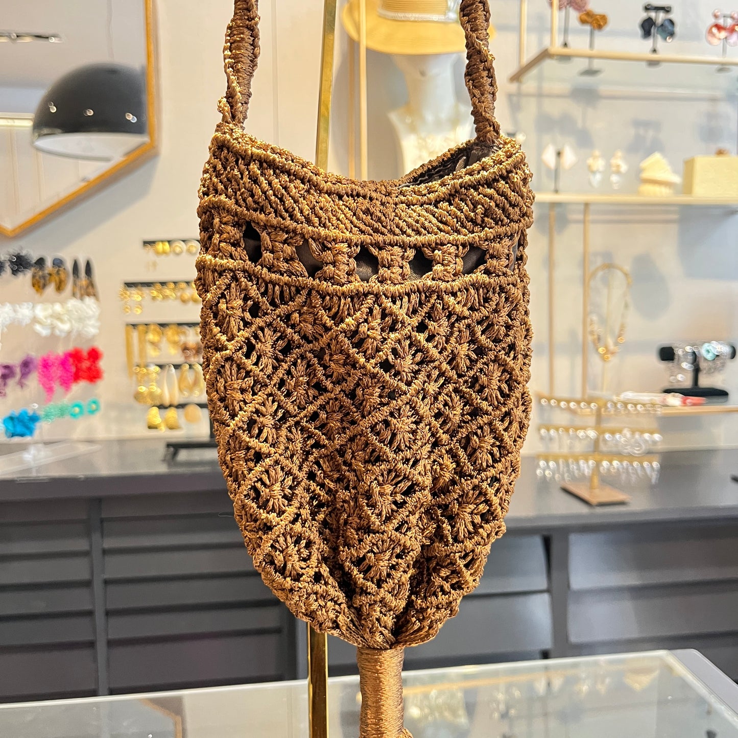 Bolso limosnero macrame con fleco
