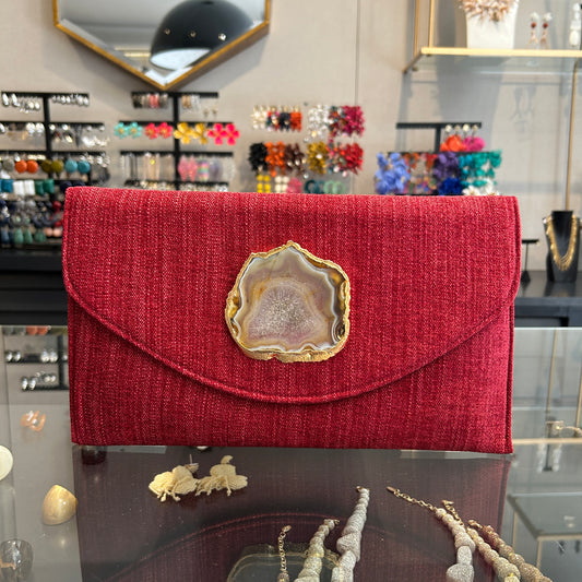 Sobre aterciopelado rojo