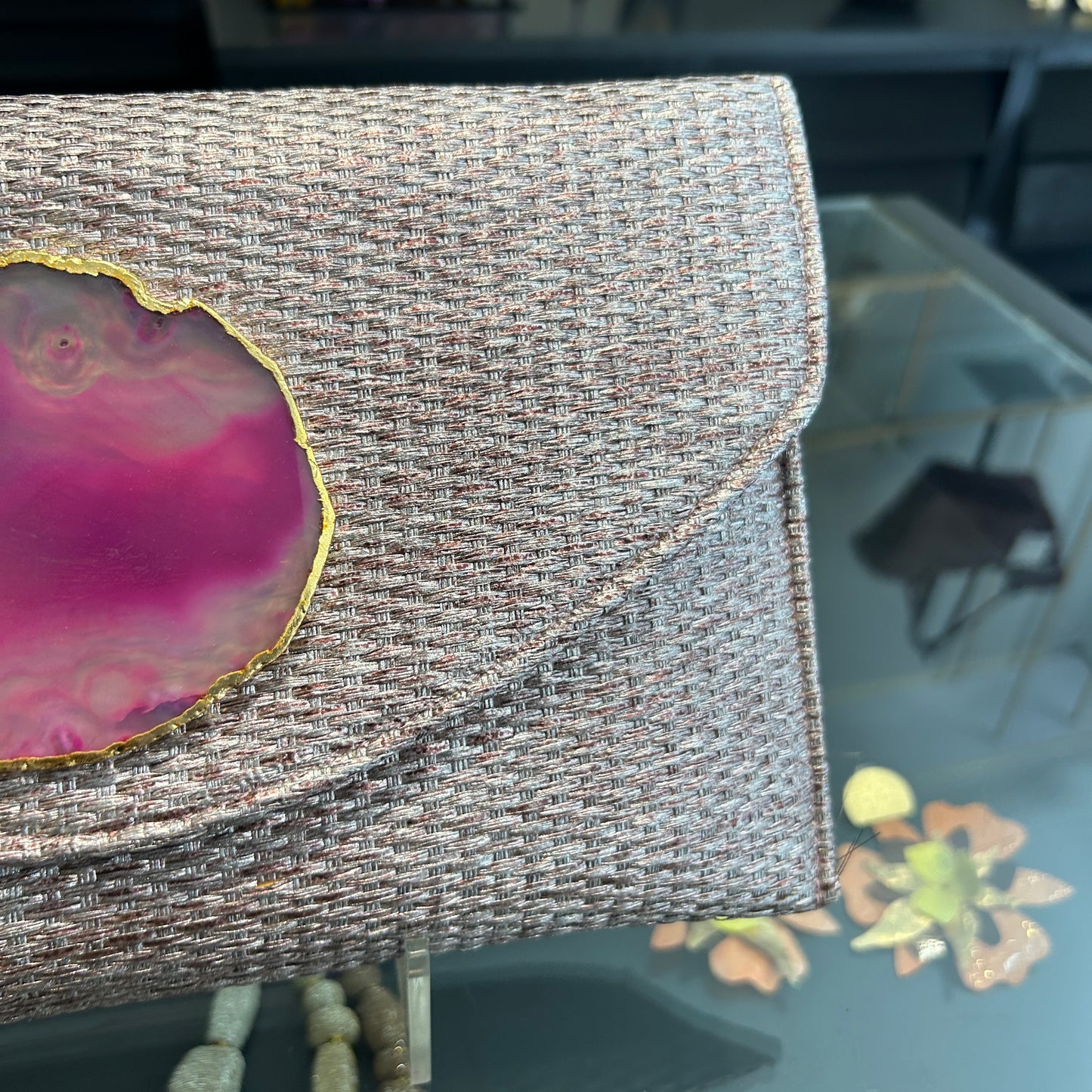 Sobre rafia rosa platinado